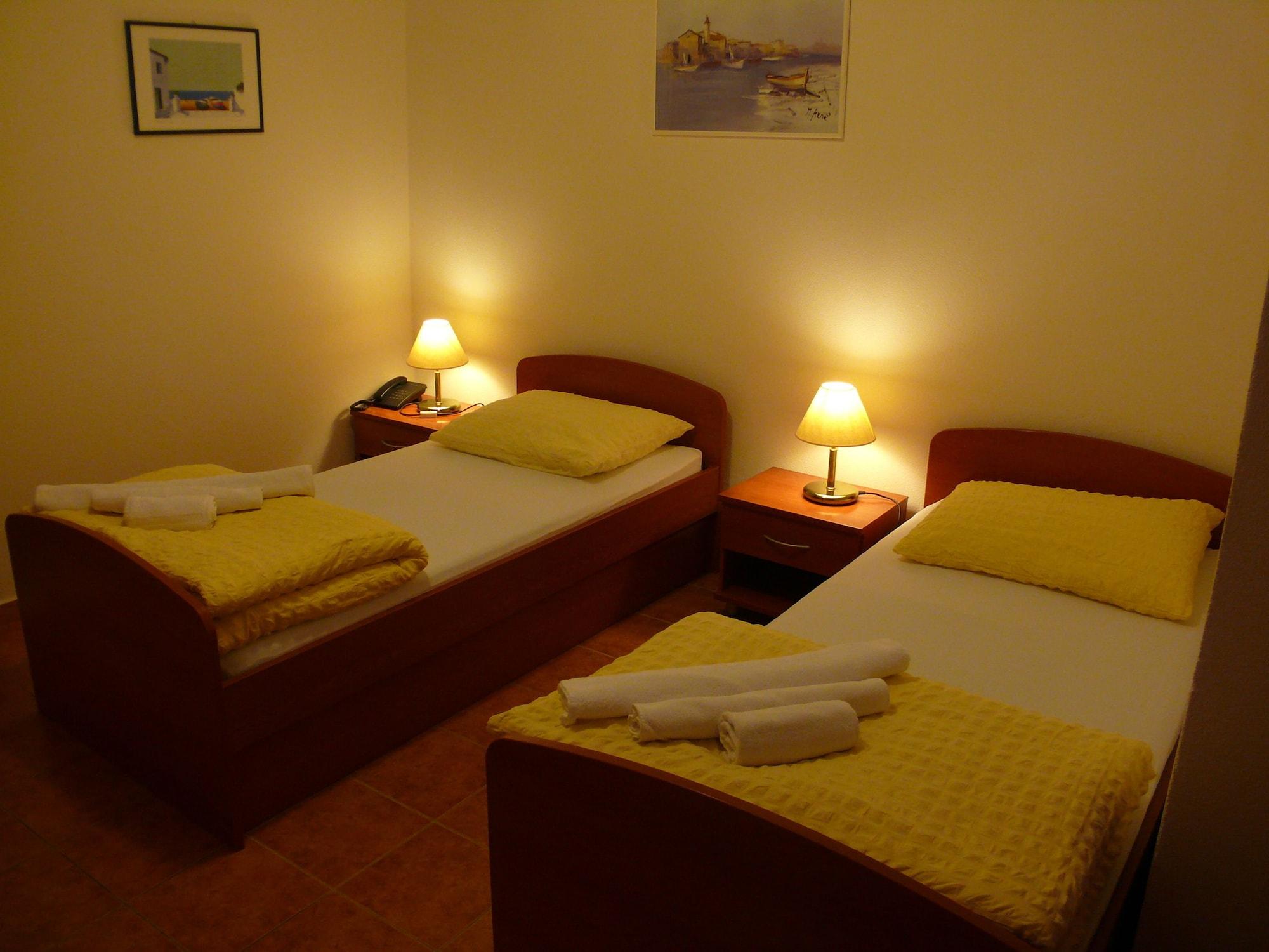 B&B Villa Paula Trogir Exterior photo