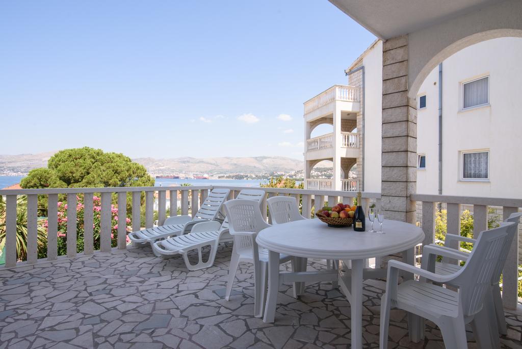 B&B Villa Paula Trogir Exterior photo