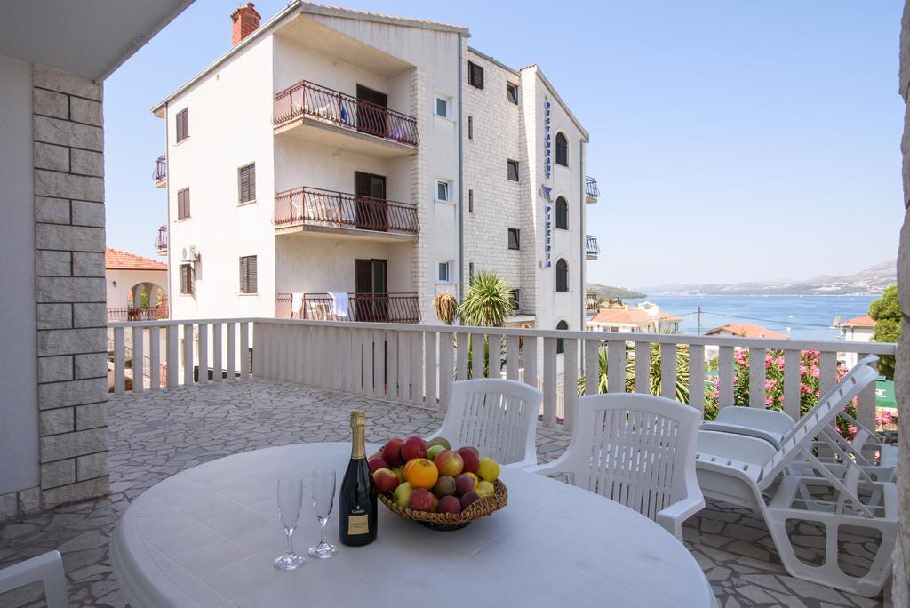 B&B Villa Paula Trogir Exterior photo